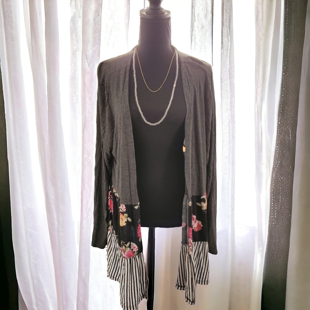 LIKE NEW Signature Studio Cardigan 2X